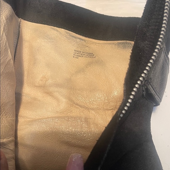 Michael Kors Trendy Silver grommets Black suede stacked Heeled Ankle Boots 38.5 - Picture 8 of 8